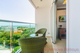 Studio Condo For Rent In Pratumnak - Cosy Beach View